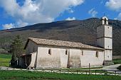 21 - la Chiesa di San Salvatore a Campi (fraz. Norcia)